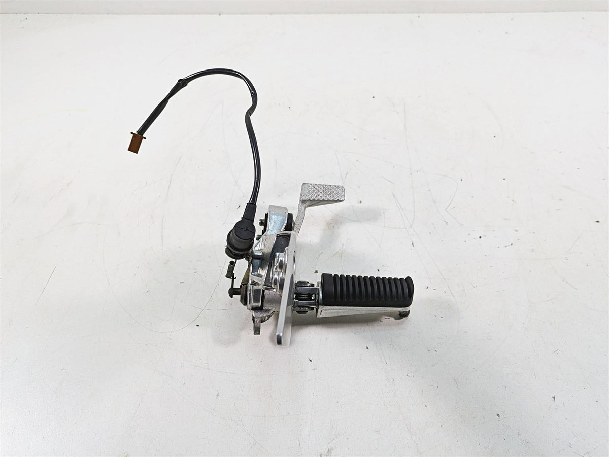2002 Yamaha FZ1 FZS1000 Fazer Right Rider Footpeg & Brake Pedal 5LV ...