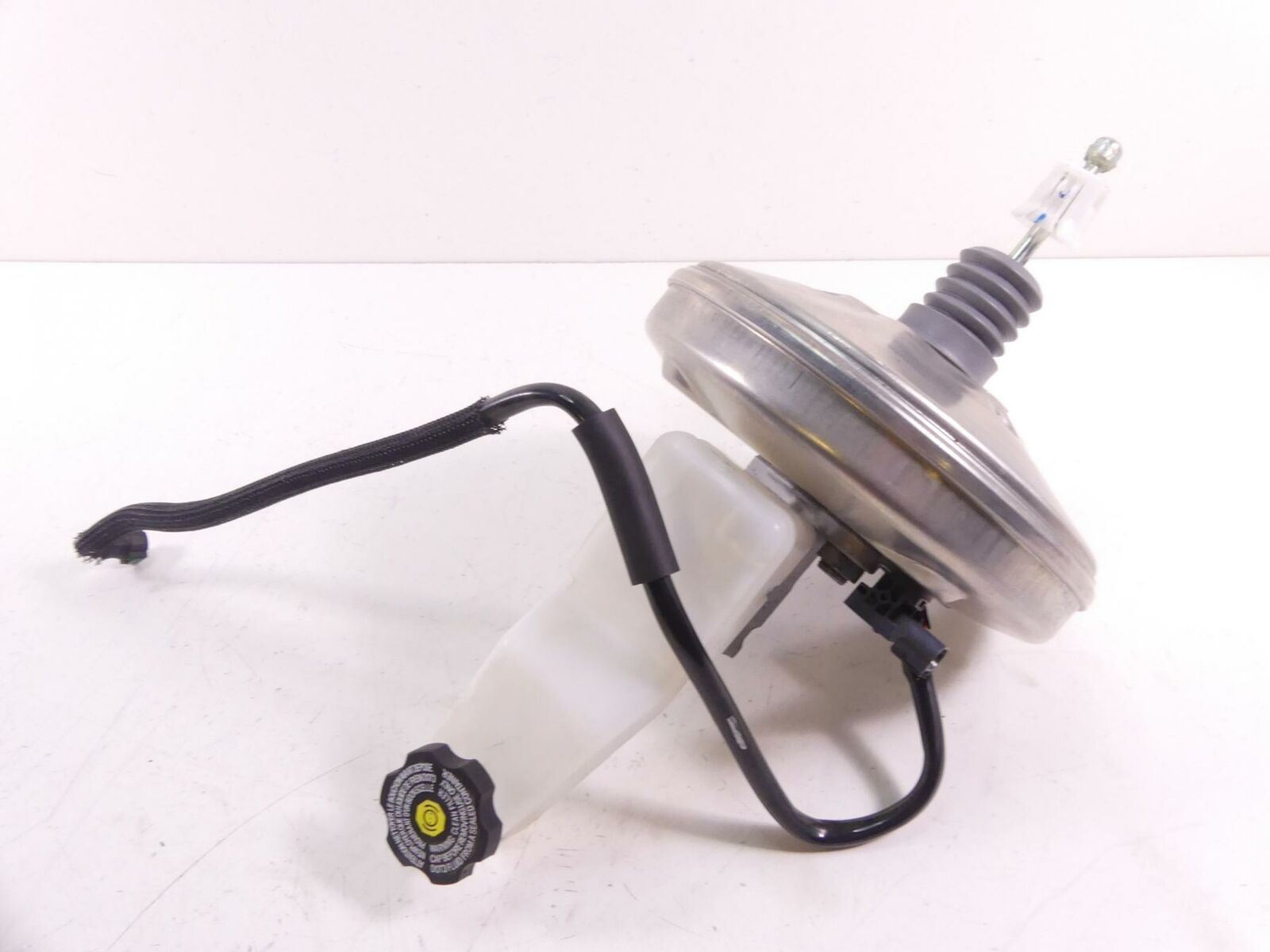2020 Vanderhall Venice BlackJack Brake Booster + Master Cylinder 1/2" 812047470 {{ shop.shopifyCountryName }} - Mototech271