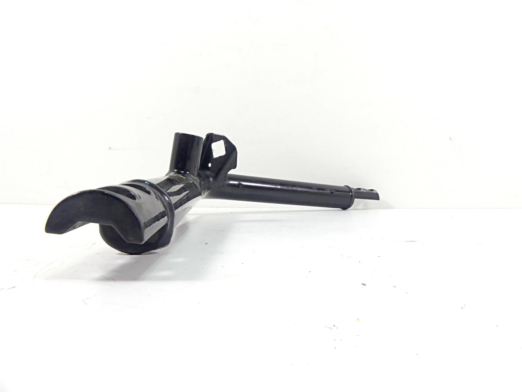 2013 Harley VRSCF Muscle Vrod Right Front Frame Downtube Rail - Read 47988-12BK {{ shop.shopifyCountryName }} - Mototech271