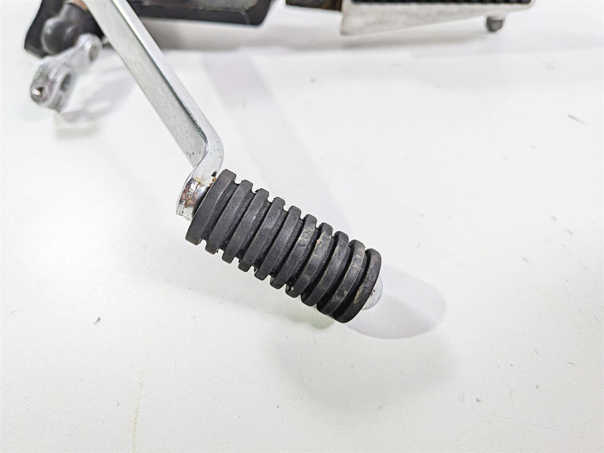 2005 Suzuki VZ800 M50 Boulevard Left Footpeg + Shifter Lever & Parts 43521-41F01 {{ shop.shopifyCountryName }} - Mototech271