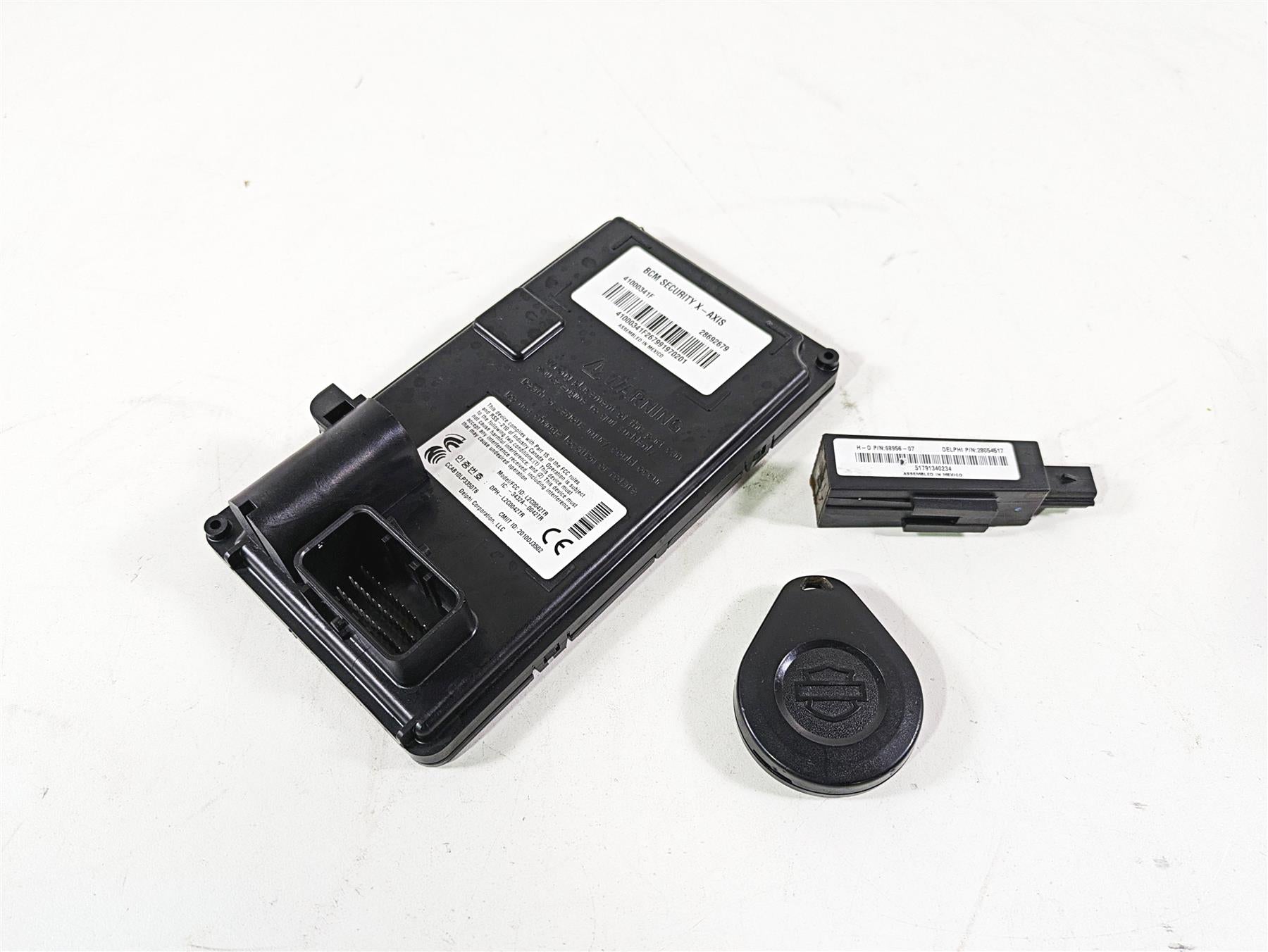 2020 Harley Touring FLHT Electra Glide Bcm Control Module Fob X-Axis 41000341F {{ shop.shopifyCountryName }} - Mototech271