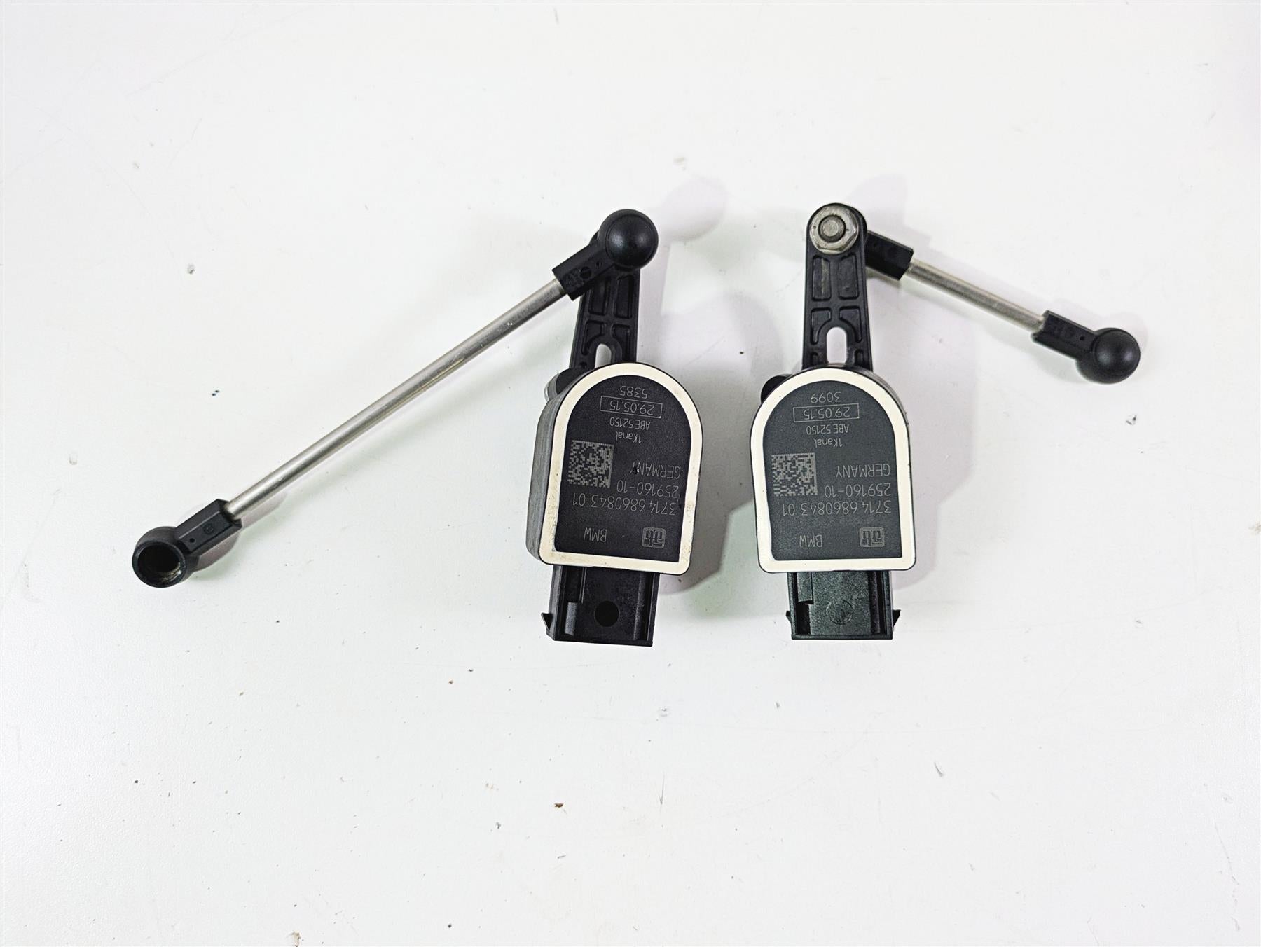 2015 BMW R1200 GS Adv K51 Front & Rear Leveling Sensor 37146860843 & 37146870000