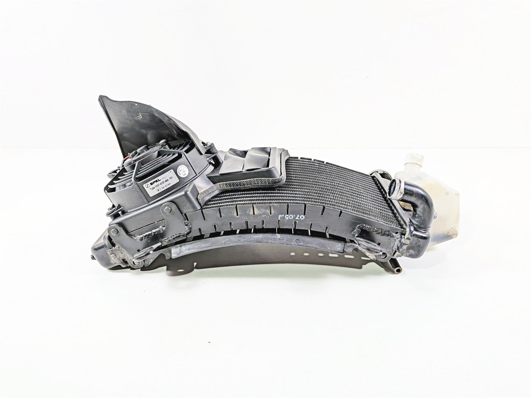 2005 KTM 950 LC8 Adventure Radiator Fan Reservoir Set 60035010000 60035010100 {{ shop.shopifyCountryName }} - Mototech271