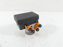 Load image into Gallery viewer, 2017 Ducati Hypermotard 939 Abs Brake Pump Pressure Module 54240332B
