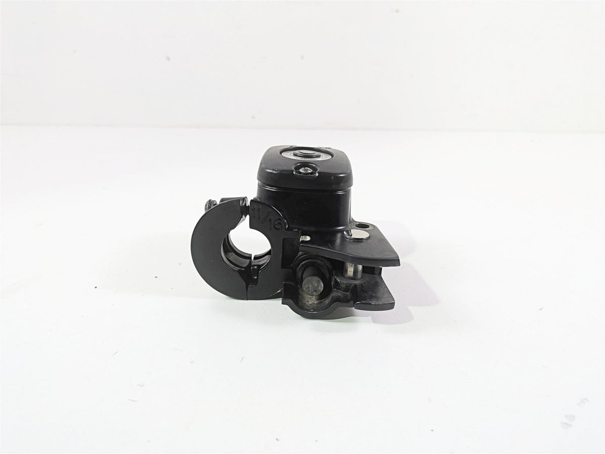 2016 Harley FXDF Dyna Fat Bob Front Brake Master Cylinder 11/16" 45170-08F {{ shop.shopifyCountryName }} - Mototech271