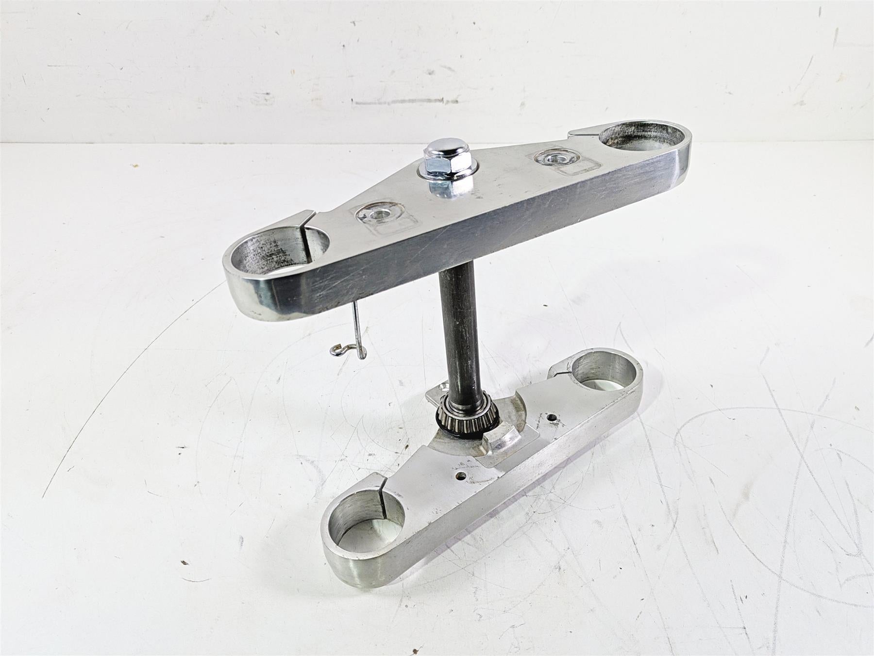 2002 Honda V-Twin VTX1800 C Upper & Lower Triple Tree Set READ 53219-MCH-000 {{ shop.shopifyCountryName }} - Mototech271