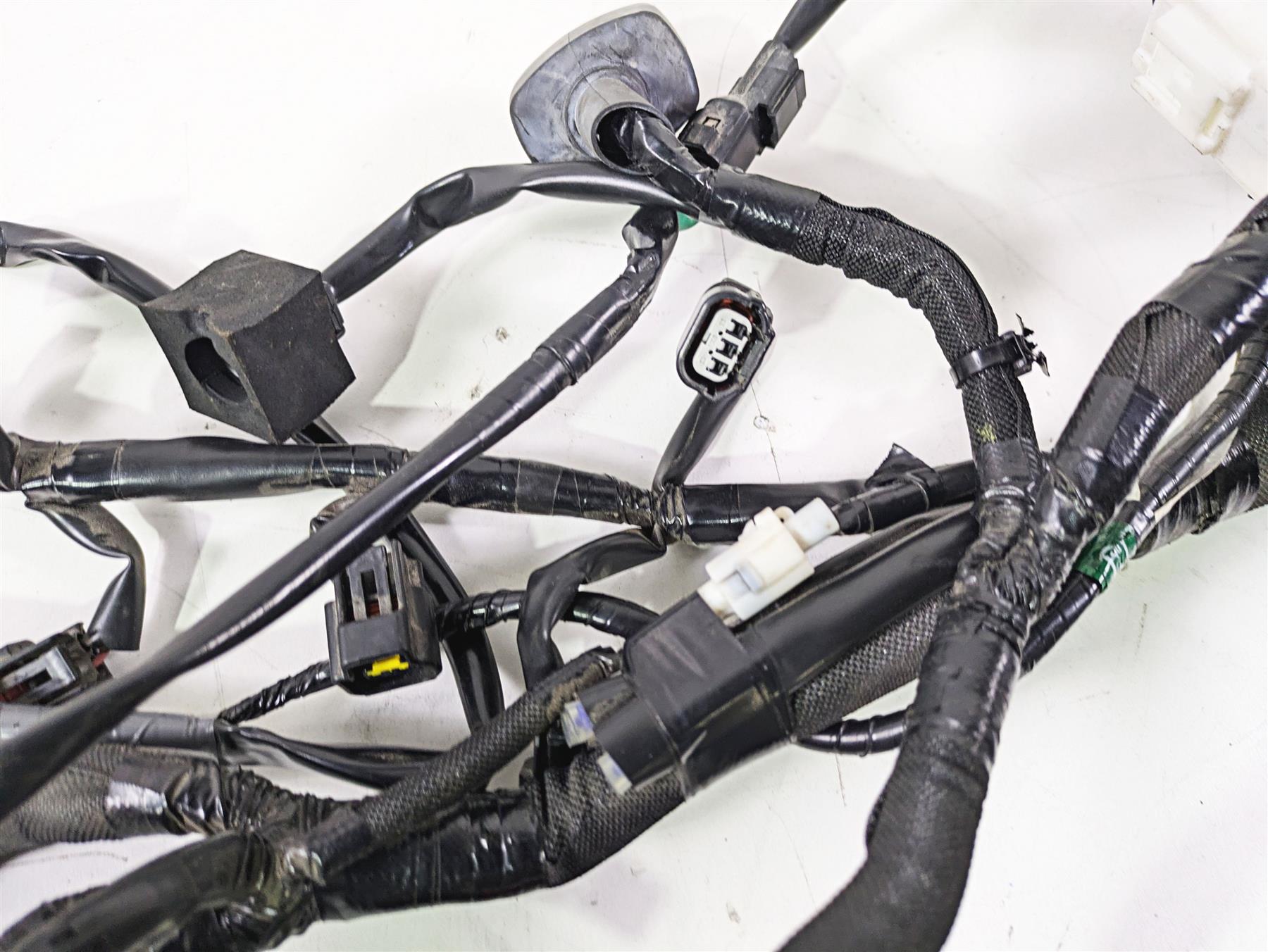 2022 Kawasaki ZR900RS Cafe Main Wiring Harness Loom - No Cuts 26031-2950 {{ shop.shopifyCountryName }} - Mototech271