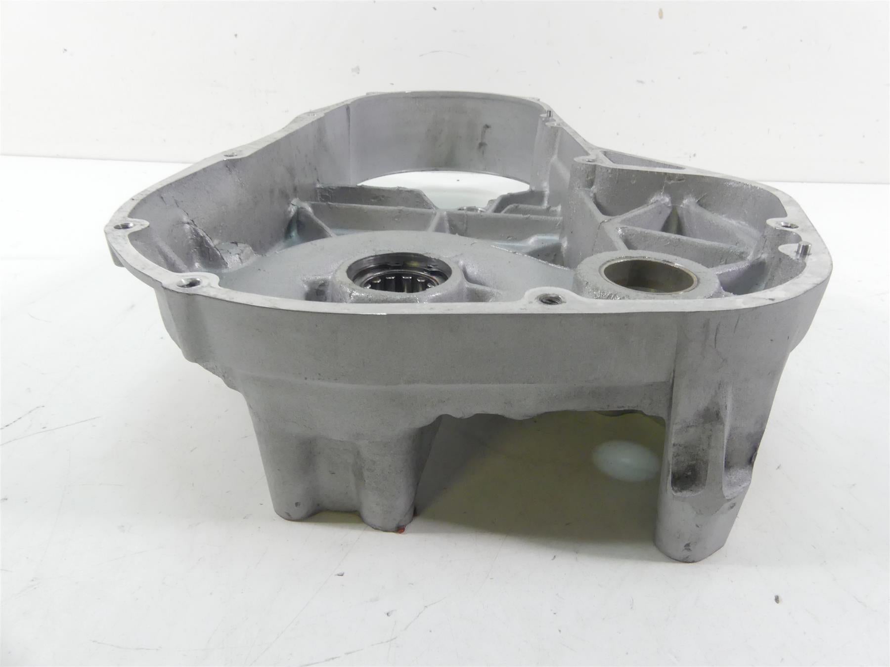 2000 Harley Dyna FXR4 CVO Super Glide Inner Primary Drive Clutch Cover 60678-94 {{ shop.shopifyCountryName }} - Mototech271