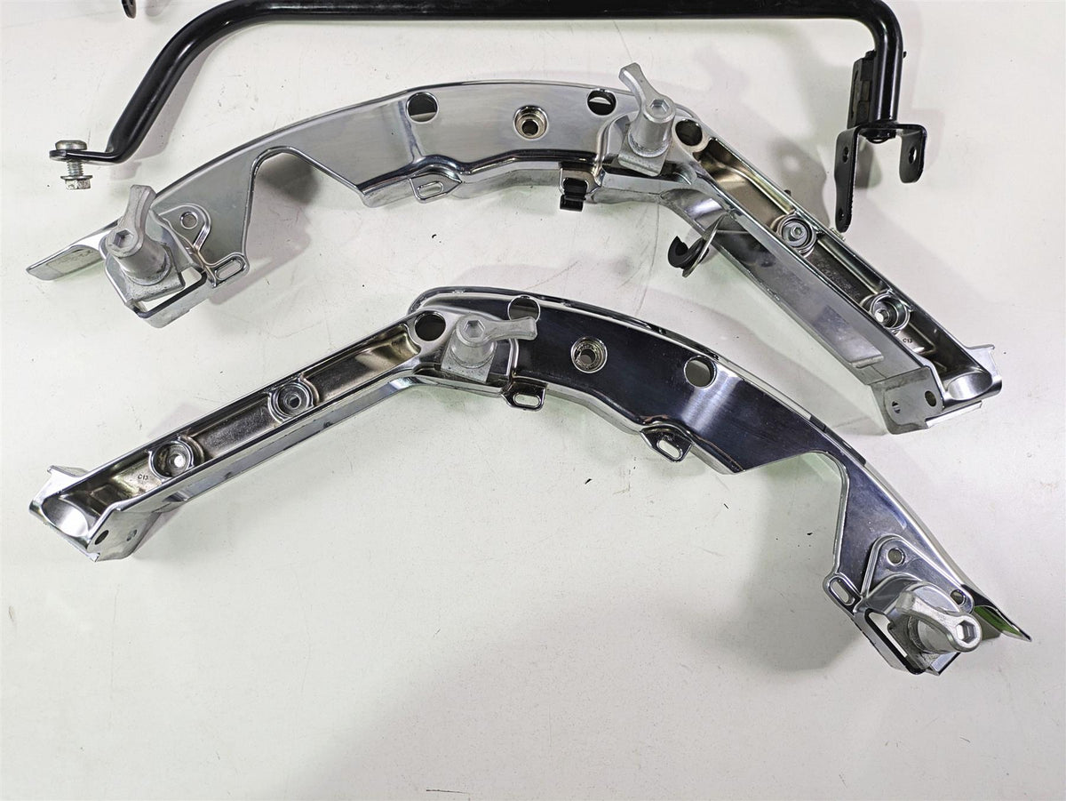 2021 Harley Touring FLTRX Road Glide Saddlebag Rack Holder Carrier Set 90200499 {{ shop.shopifyCountryName }} - Mototech271