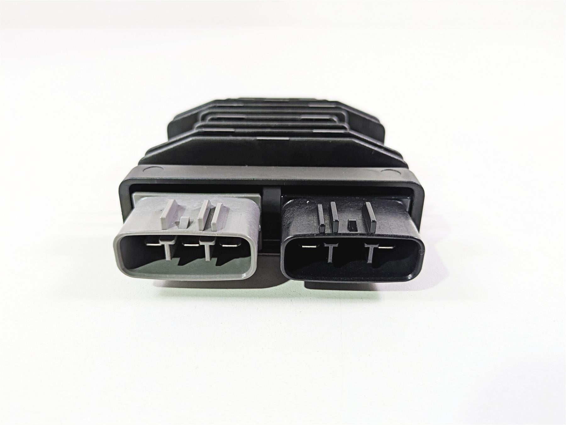2022 Ducati Streetfighter V2 Rectifier Voltage Regulator 54040331A FH027AA {{ shop.shopifyCountryName }} - Mototech271
