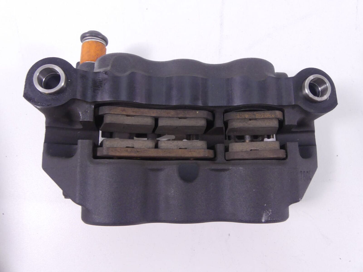 2019 Yamaha VMX17 V-Max 1700 Front Left Right Brake Caliper Set 4C8-2580T-10-00 {{ shop.shopifyCountryName }} - Mototech271