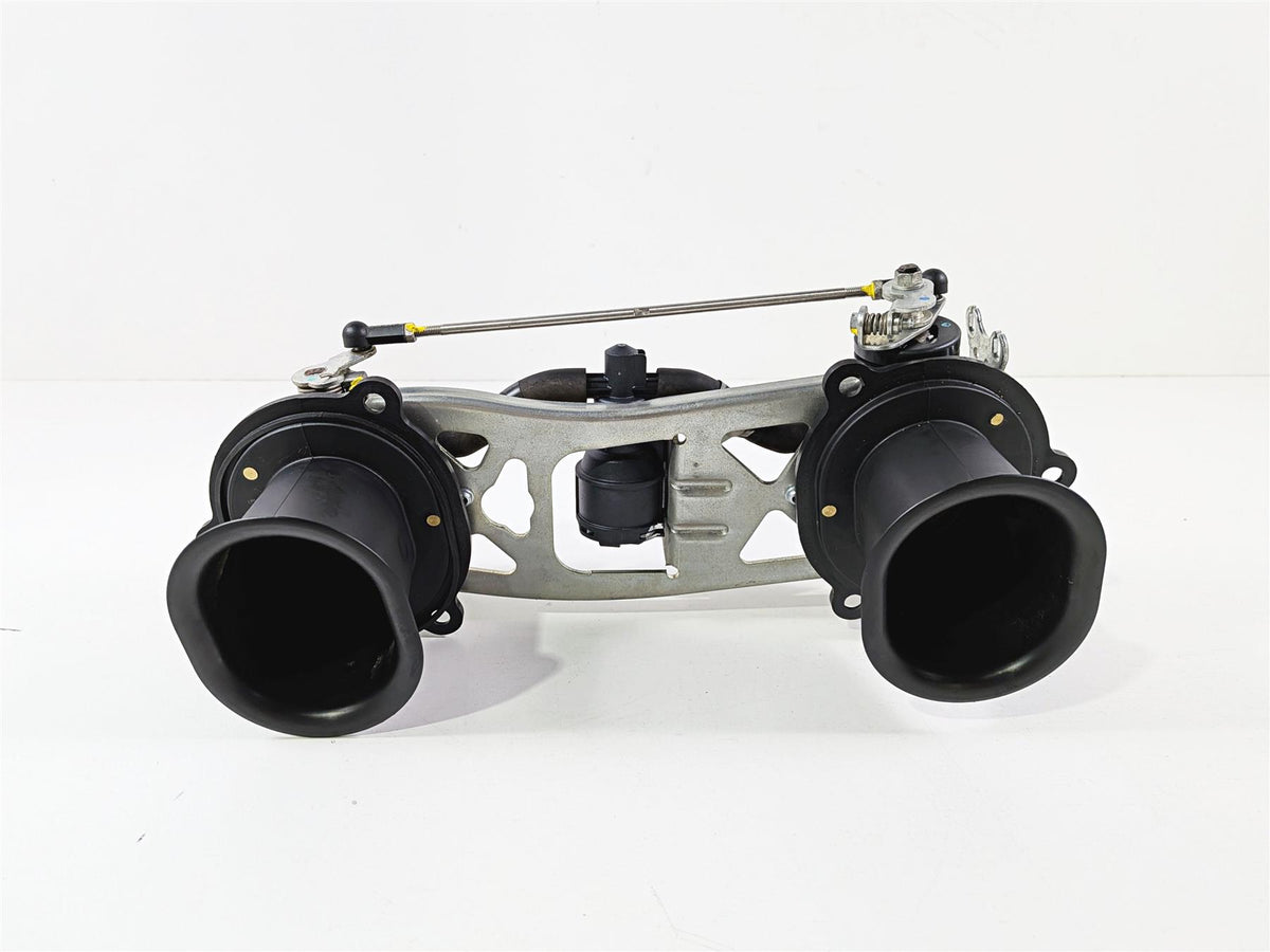 2011 Ducati Streetfighter 1098 S Throttle Body Bodies 28240793B {{ shop.shopifyCountryName }} - Mototech271