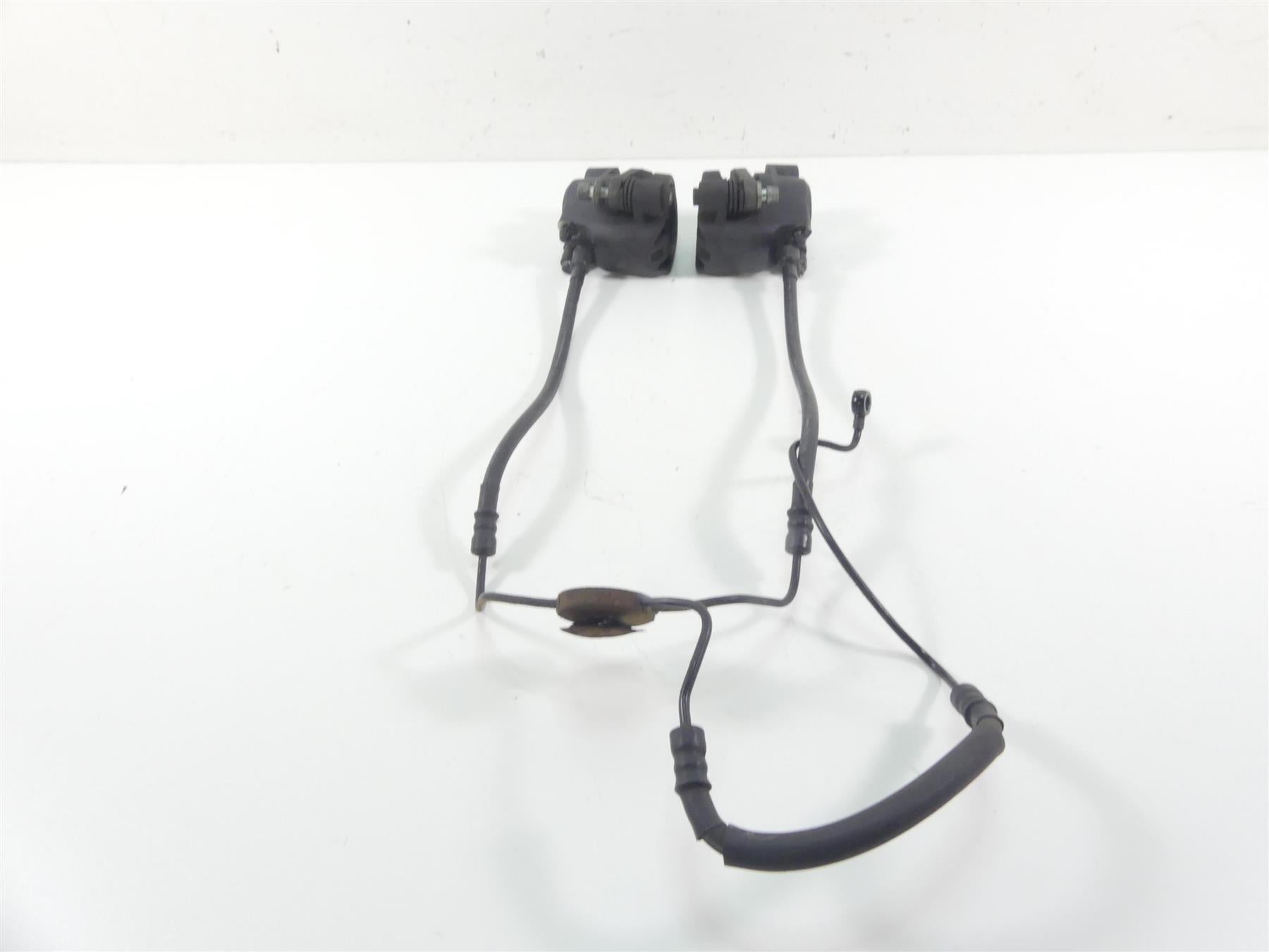 1995 Harley Touring FLHTCU Electra Glide Front Brake Caliper & Line Set 44023-83 {{ shop.shopifyCountryName }} - Mototech271