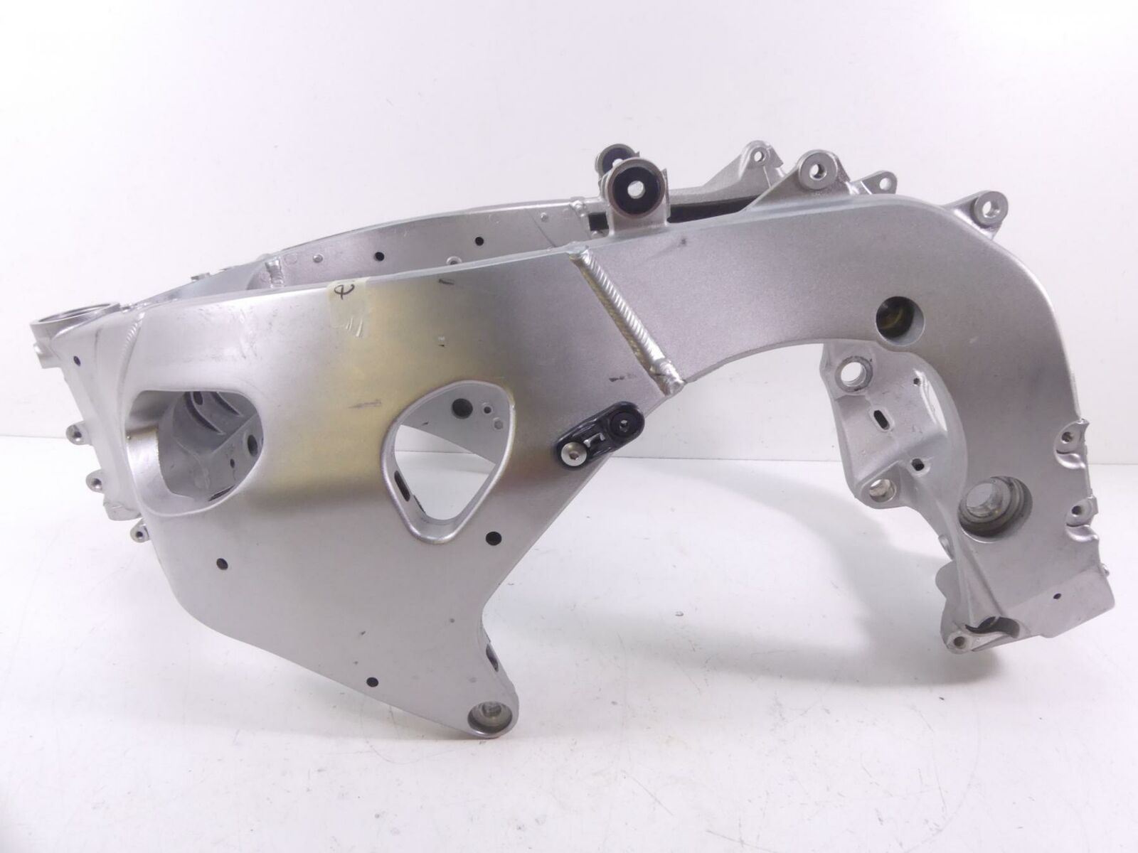 2014 Honda CBR1000 SP Fireblade Straight Main Frame Chassis Slvg 50010-MFL-671ZB {{ shop.shopifyCountryName }} - Mototech271