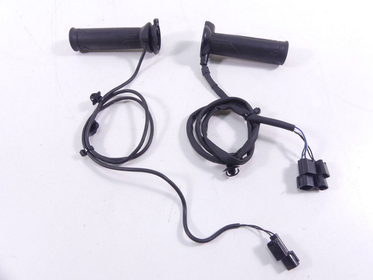 2018 Honda CRF1000 Africa Twin Heated Hand Grip Set / Grip Heater 08t71-mkk-d00 {{ shop.shopifyCountryName }} - Mototech271