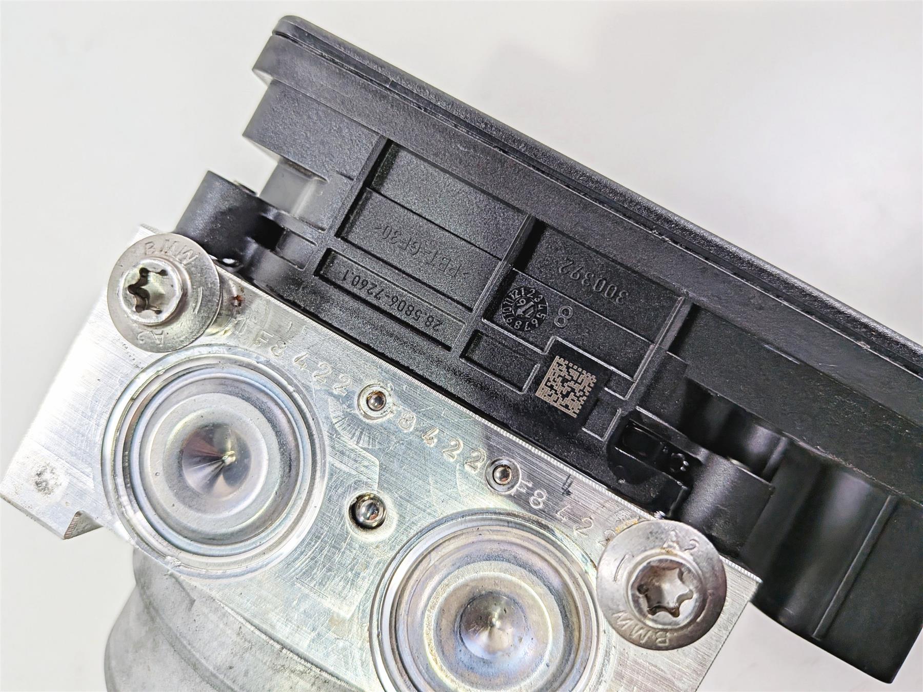 2017 BMW S1000RR K46 Abs Brake Pump Unit Module 34518561705 34518566956 8566955 {{ shop.shopifyCountryName }} - Mototech271