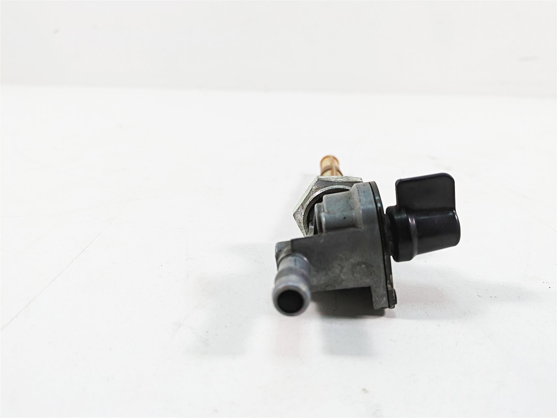 2006 Honda VT1100 C2 Shadow Keihin Fuel Gas Petrol Valve Petcock 16950-MAH-023 {{ shop.shopifyCountryName }} - Mototech271