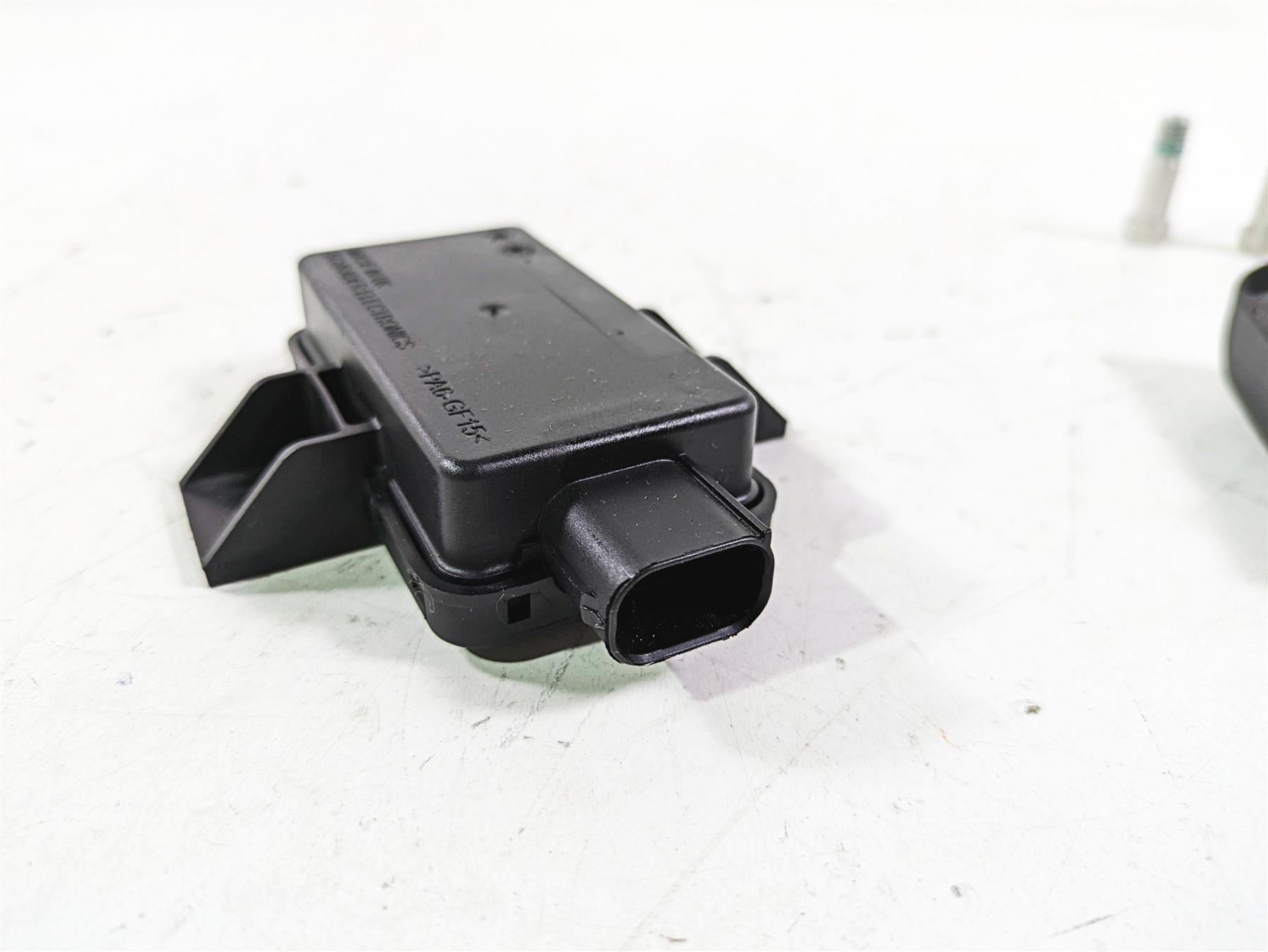 2014 BMW R1200 RT RTW K52 Rdc Module Tire Sensor Set 36318532732 65758546222 {{ shop.shopifyCountryName }} - Mototech271
