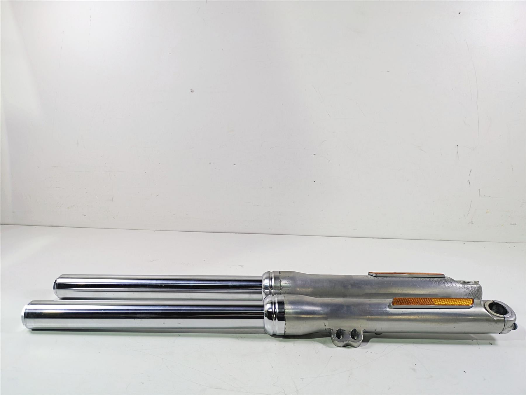 2009 Harley FXDC Dyna Super Glide Straight Front Fork Set 45947-06A 45948-06B {{ shop.shopifyCountryName }} - Mototech271