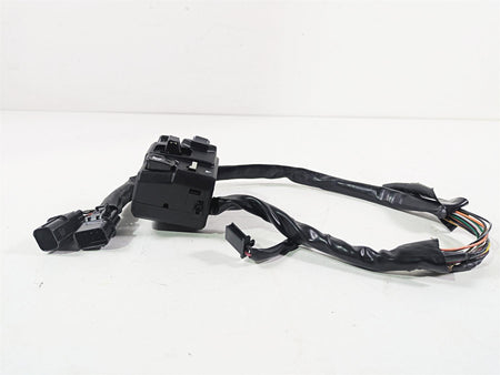 2024 Kawasaki ZX6R ZX636 Ninja Left Hand Control Switch Light Horn 46091-0624 {{ shop.shopifyCountryName }} - Mototech271