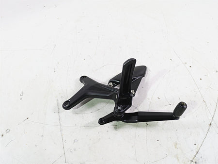 2022 MV Agusta F3 800 Rosso Left Front Footpeg & Shifter Set 80A0B7474 {{ shop.shopifyCountryName }} - Mototech271