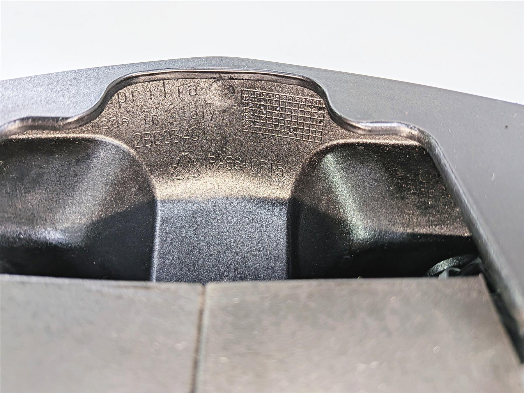 2018 Aprilia RSV4 RR Front Stay Bracket Holder Mount L 2B001562 R 2B002001 {{ shop.shopifyCountryName }} - Mototech271