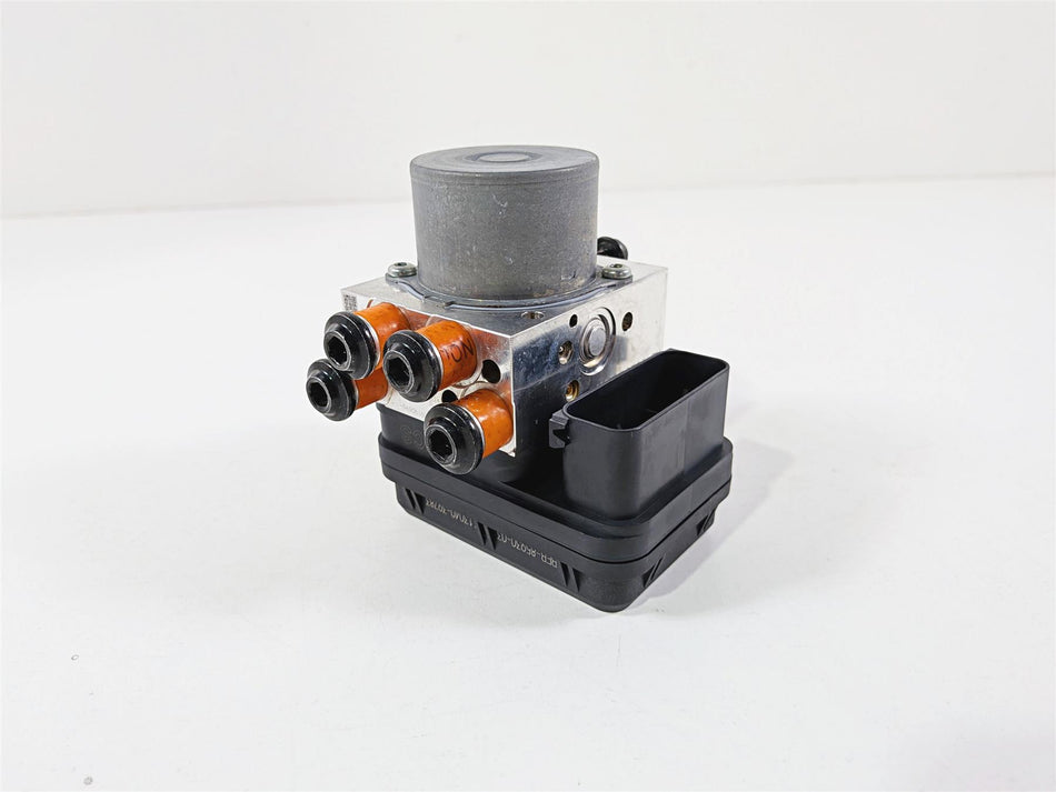2025 Yamaha YZF R7 Abs Brake Pump Control Module 2K BEB-85930-07-00 BEB-85930-03 {{ shop.shopifyCountryName }} - Mototech271