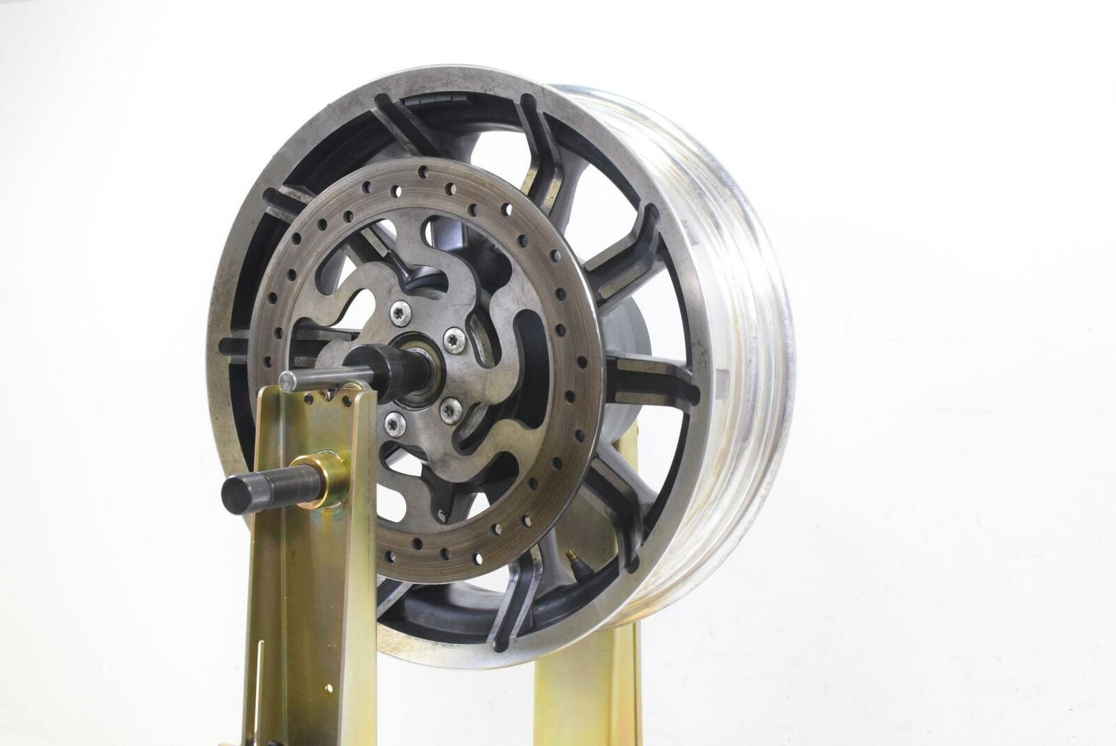 2016 Harley Touring FLTRU Road Glide Strgt Rear 16x5 Wheel Rim 10 Spoke 40900026 {{ shop.shopifyCountryName }} - Mototech271