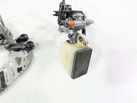 2006 Suzuki GSXR1000 K6 Front Left Right Footpeg Brake Master Set 43521-41G00 {{ shop.shopifyCountryName }} - Mototech271