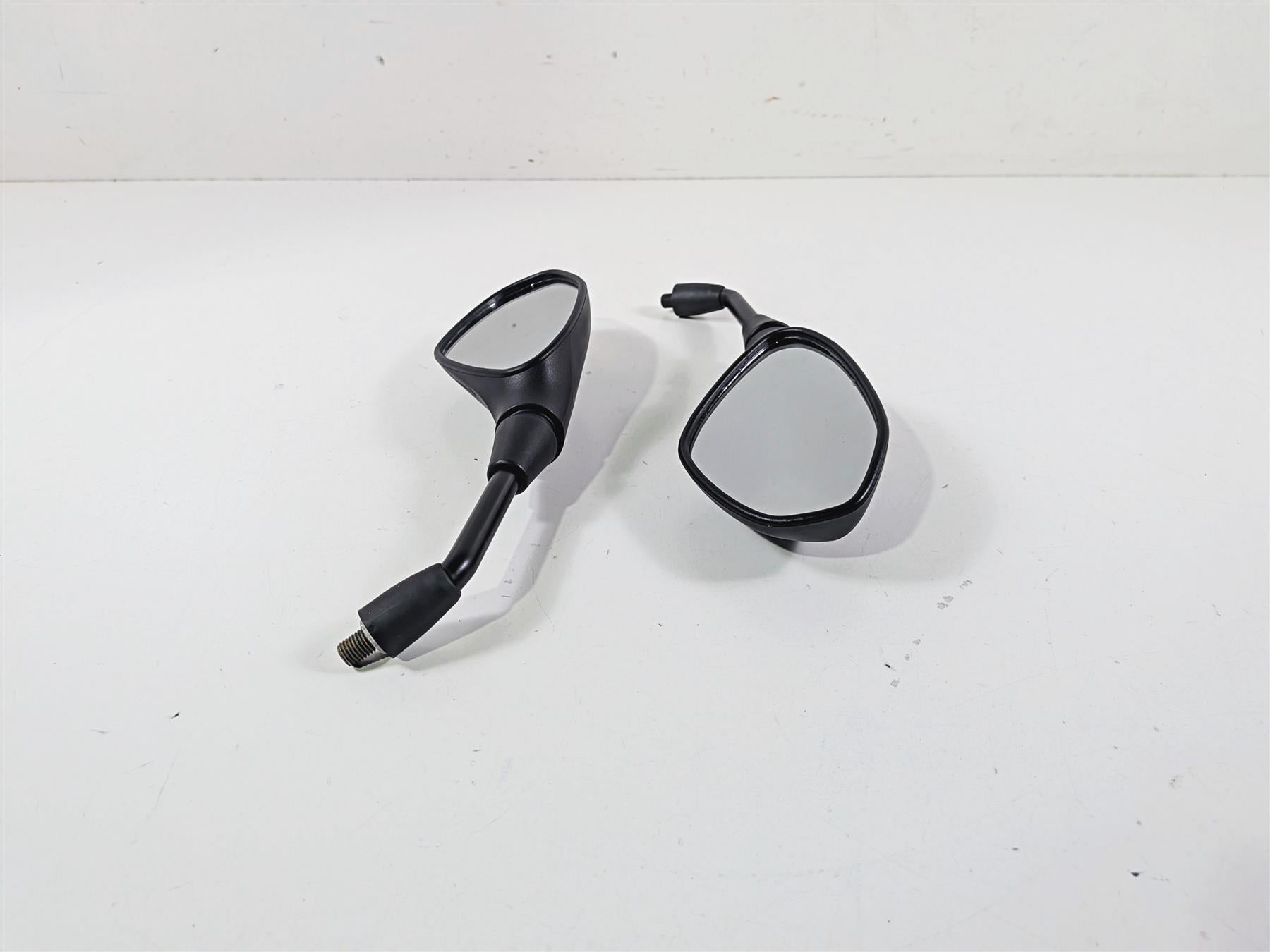 2016 BMW R1200 GS K50 Rear View Mirror Set 51168567447 51168567448 {{ shop.shopifyCountryName }} - Mototech271