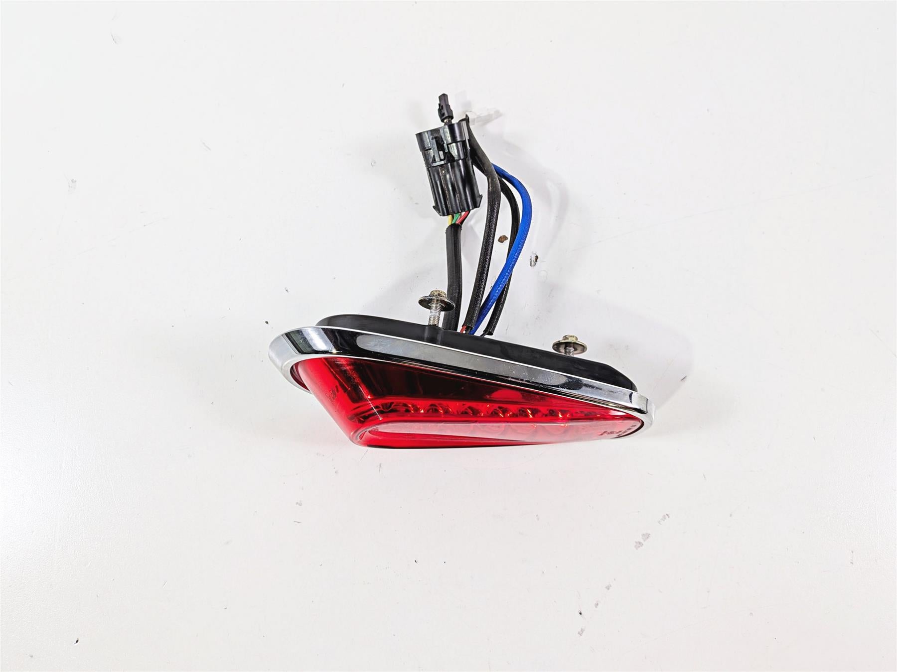 2021 Indian Scout 1200 Taillight Tail Stop Brake Light Lamp Lens 2412936 {{ shop.shopifyCountryName }} - Mototech271