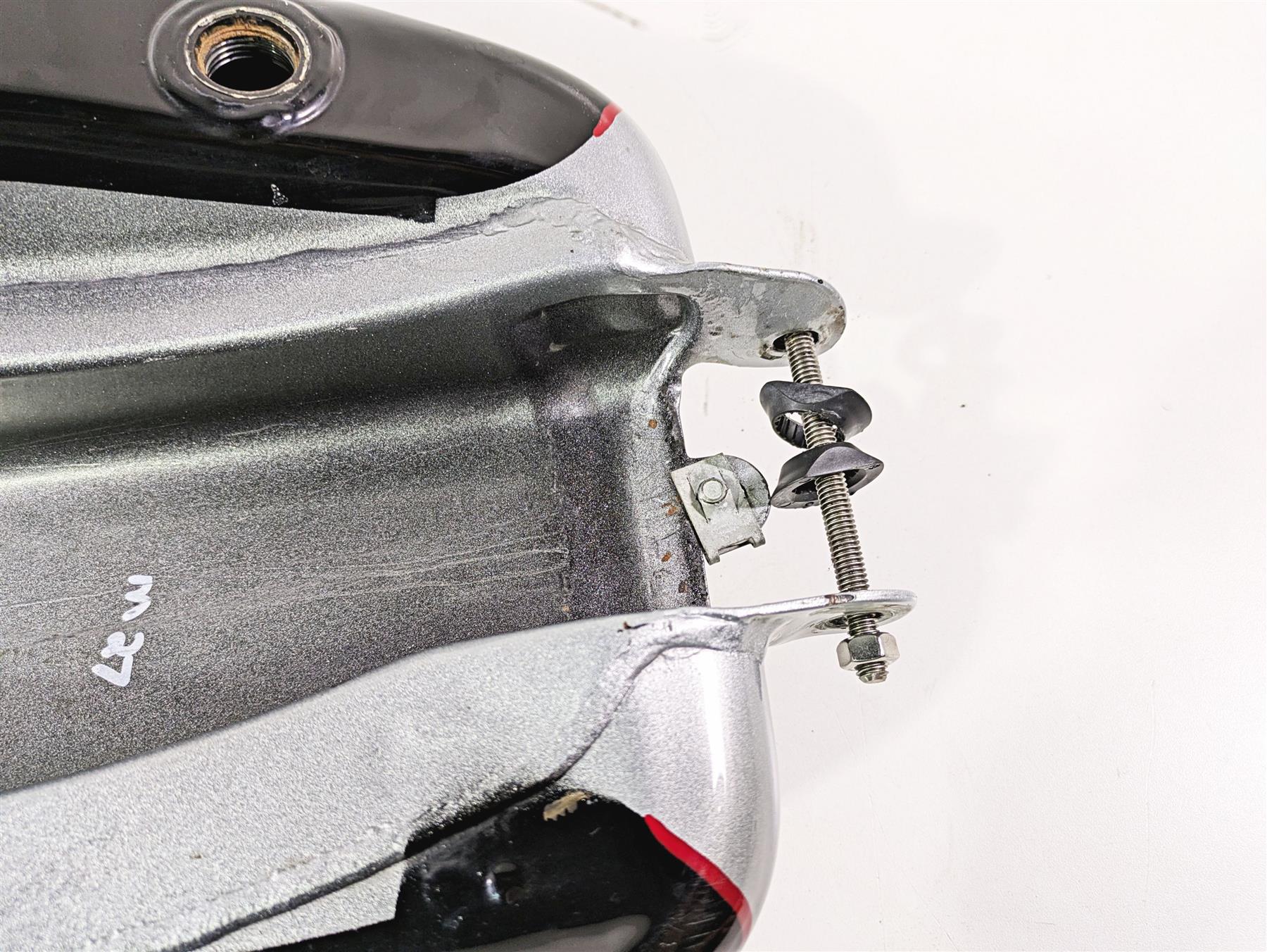2014 Harley FXDL Dyna Low Rider Fuel Gas Petrol Tank - No Dent - Read 61000707 {{ shop.shopifyCountryName }} - Mototech271