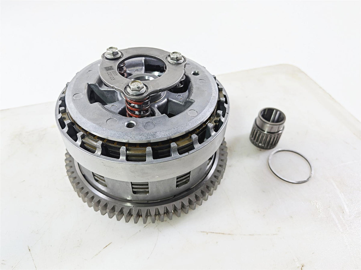2023 Yamaha MT10 MTN1000 Clutch Basket Friction Disc Set BW8-16150-00-00 {{ shop.shopifyCountryName }} - Mototech271