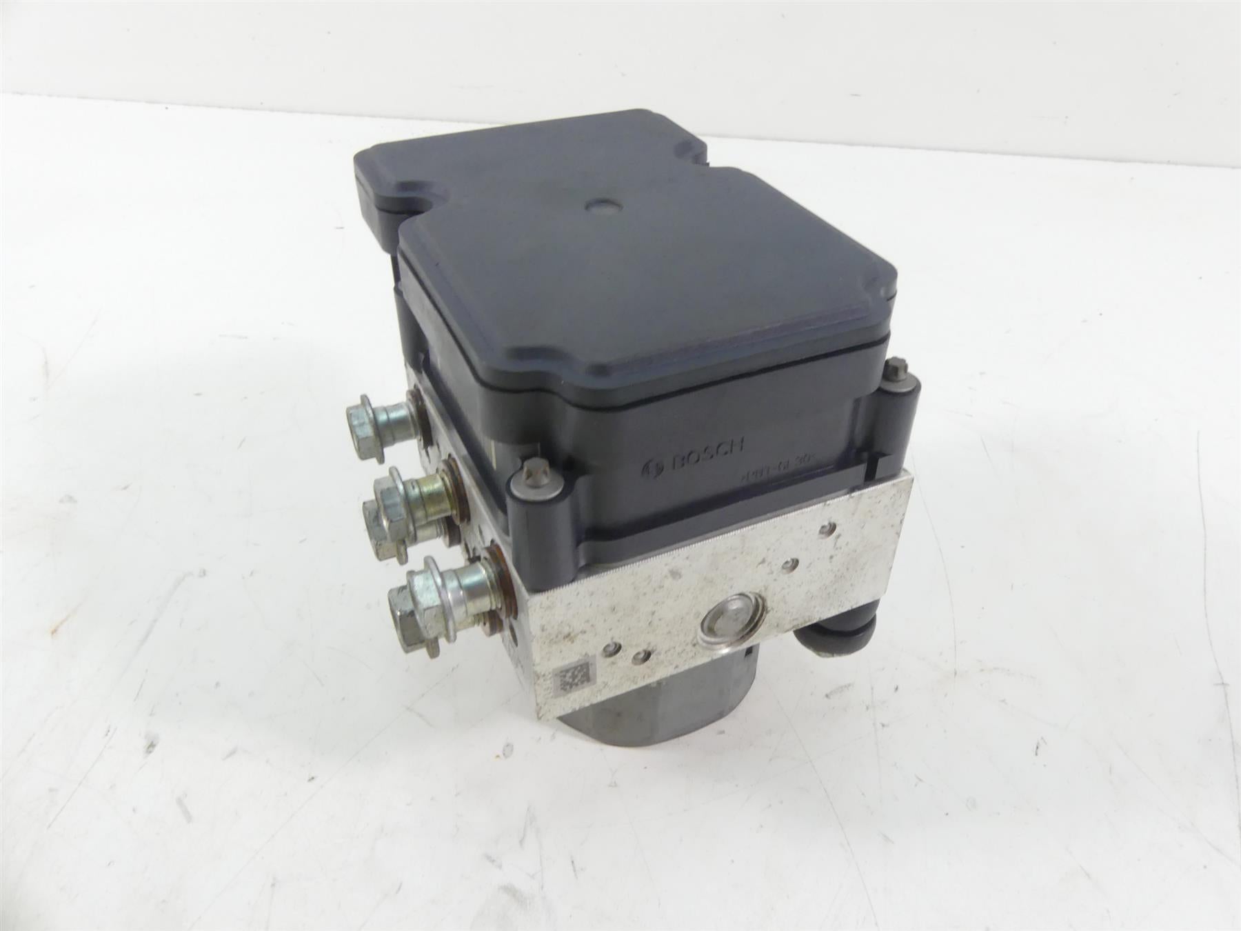 2014 Harley Touring FLHX Street Glide Bosch Abs Brake Pump Module 41100013A {{ shop.shopifyCountryName }} - Mototech271