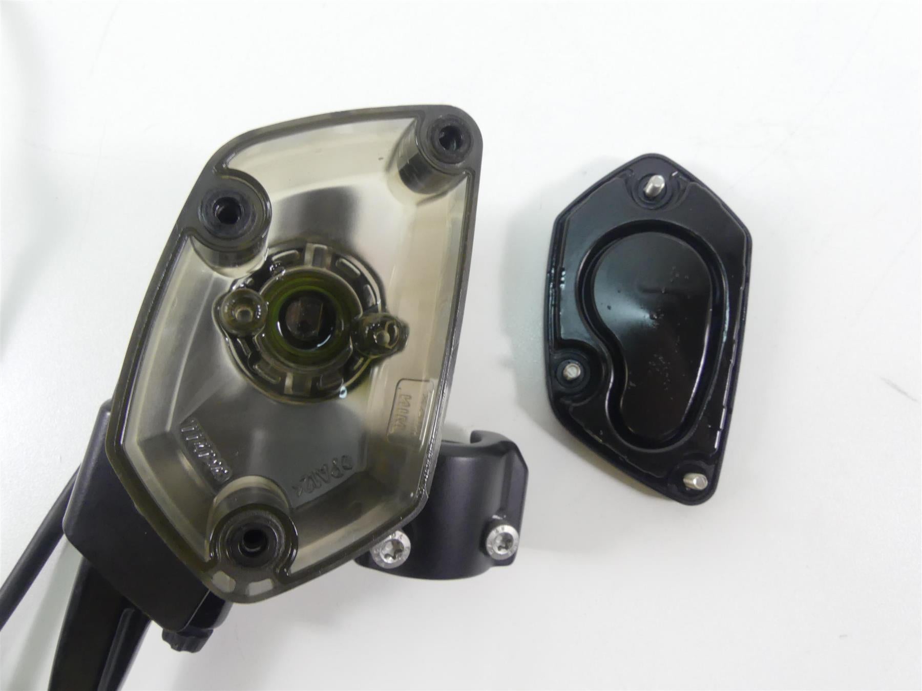 2014 BMW K1600 GTL K48 Clutch Master Cylinder + Lever 32728533722 {{ shop.shopifyCountryName }} - Mototech271