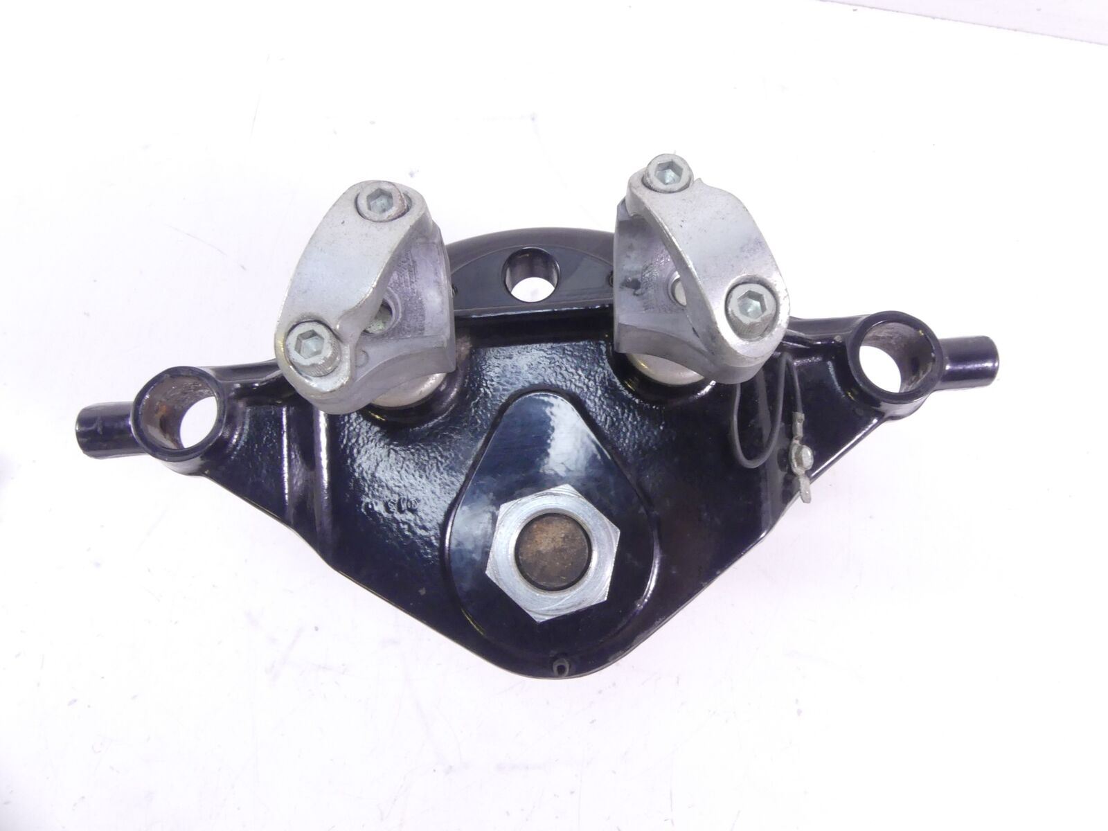 2000 Harley Touring FLHTCI Electra Glide Upper Lower Triple Tree Set 45446-87A {{ shop.shopifyCountryName }} - Mototech271