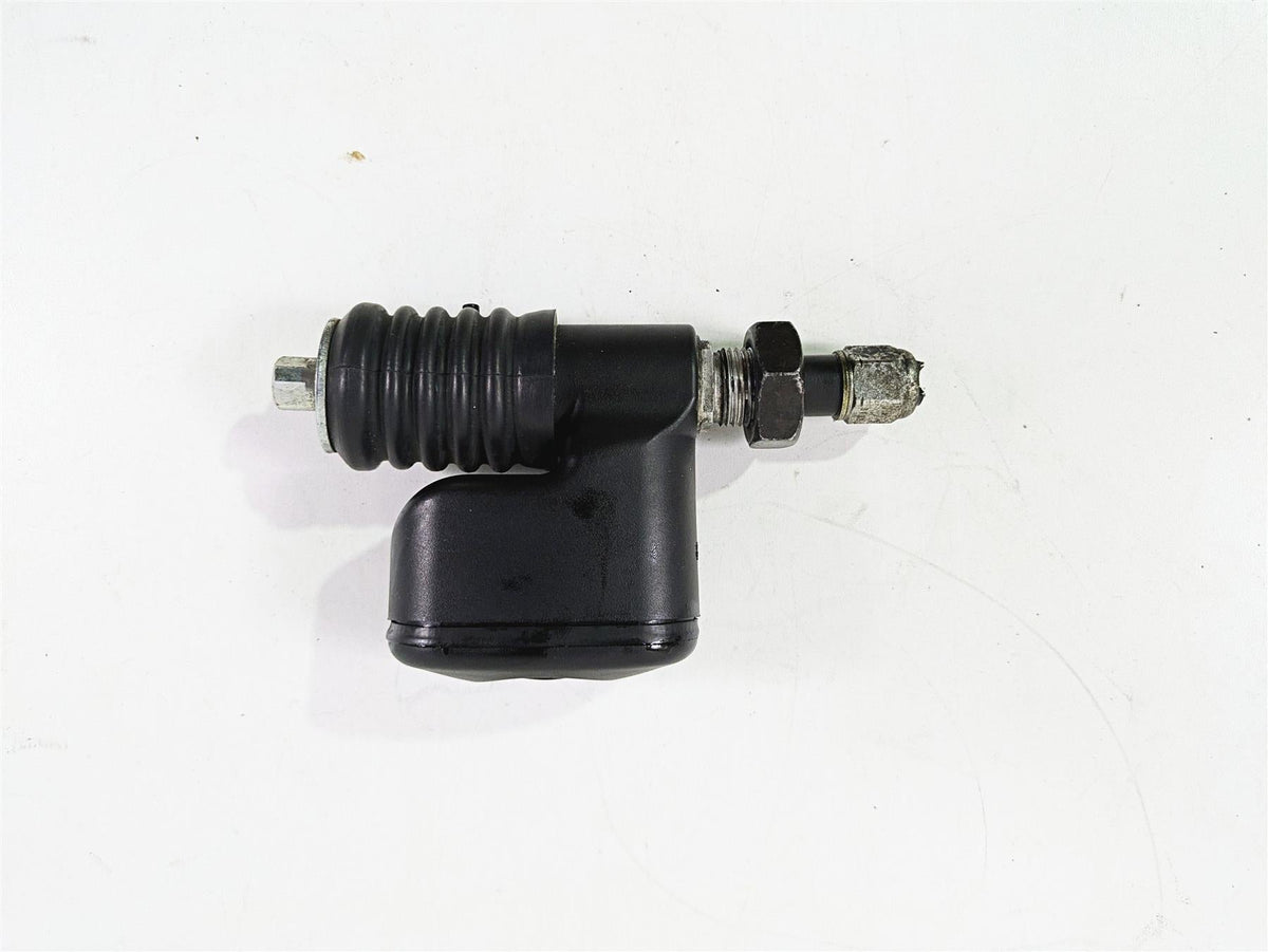 2017 Harley Dyna FXDB Street Bob Rear Brake Master Cylinder - Read 41700065A {{ shop.shopifyCountryName }} - Mototech271