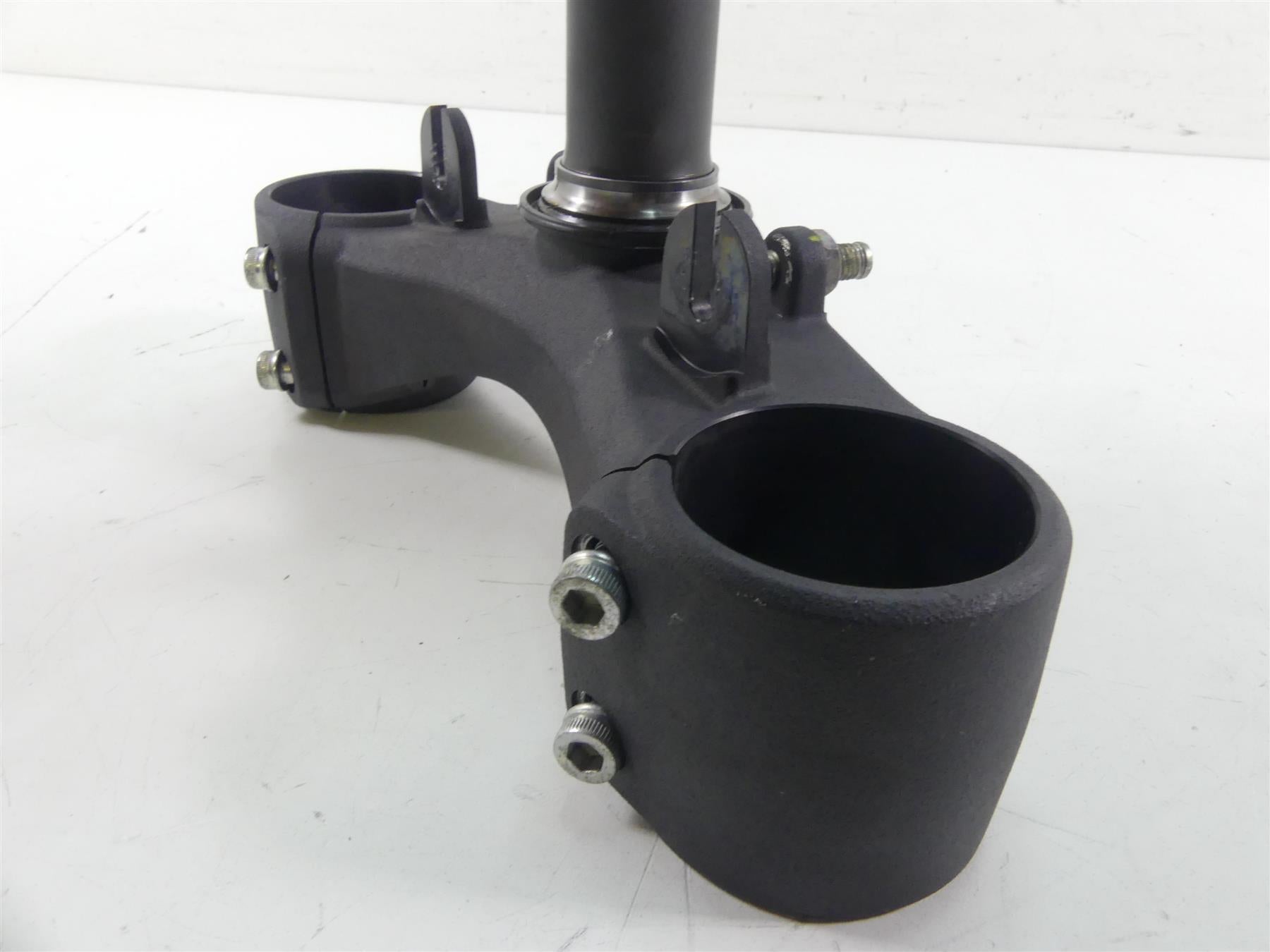 2009 Ducati Monster 1100 S Lower Triple Tree Ohlins Clamp 54mm 34220541A {{ shop.shopifyCountryName }} - Mototech271