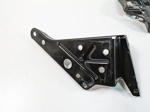 2018 Harley Touring FLHXSE CVO Street Glide Front Fairing Mounts 57000186 | Mototech271