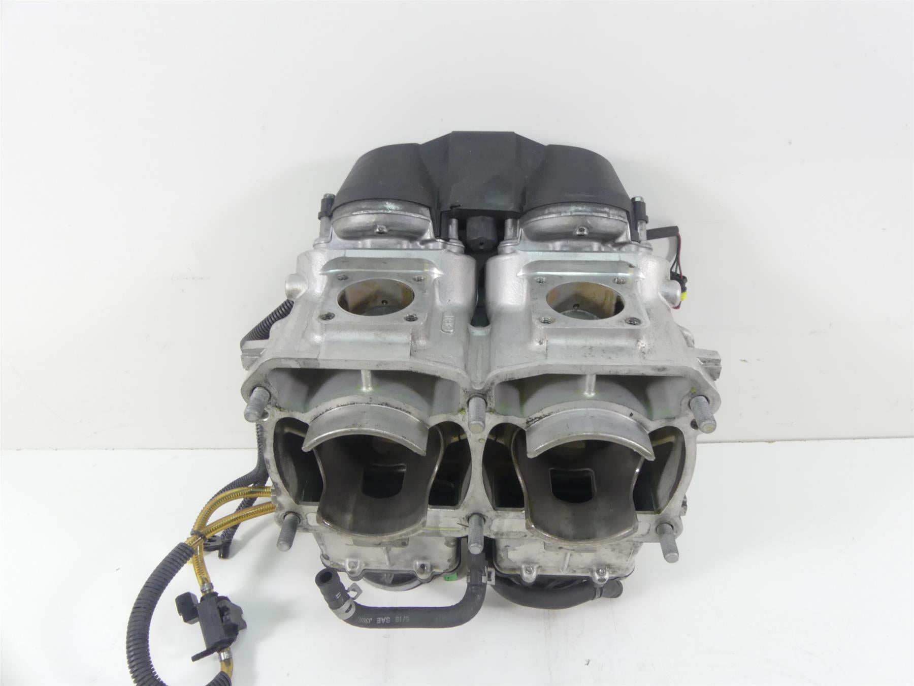2012 Ski-Doo Summit X 800R Etec Cylinderhead + Pistons - Read 420413041 {{ shop.shopifyCountryName }} - Mototech271