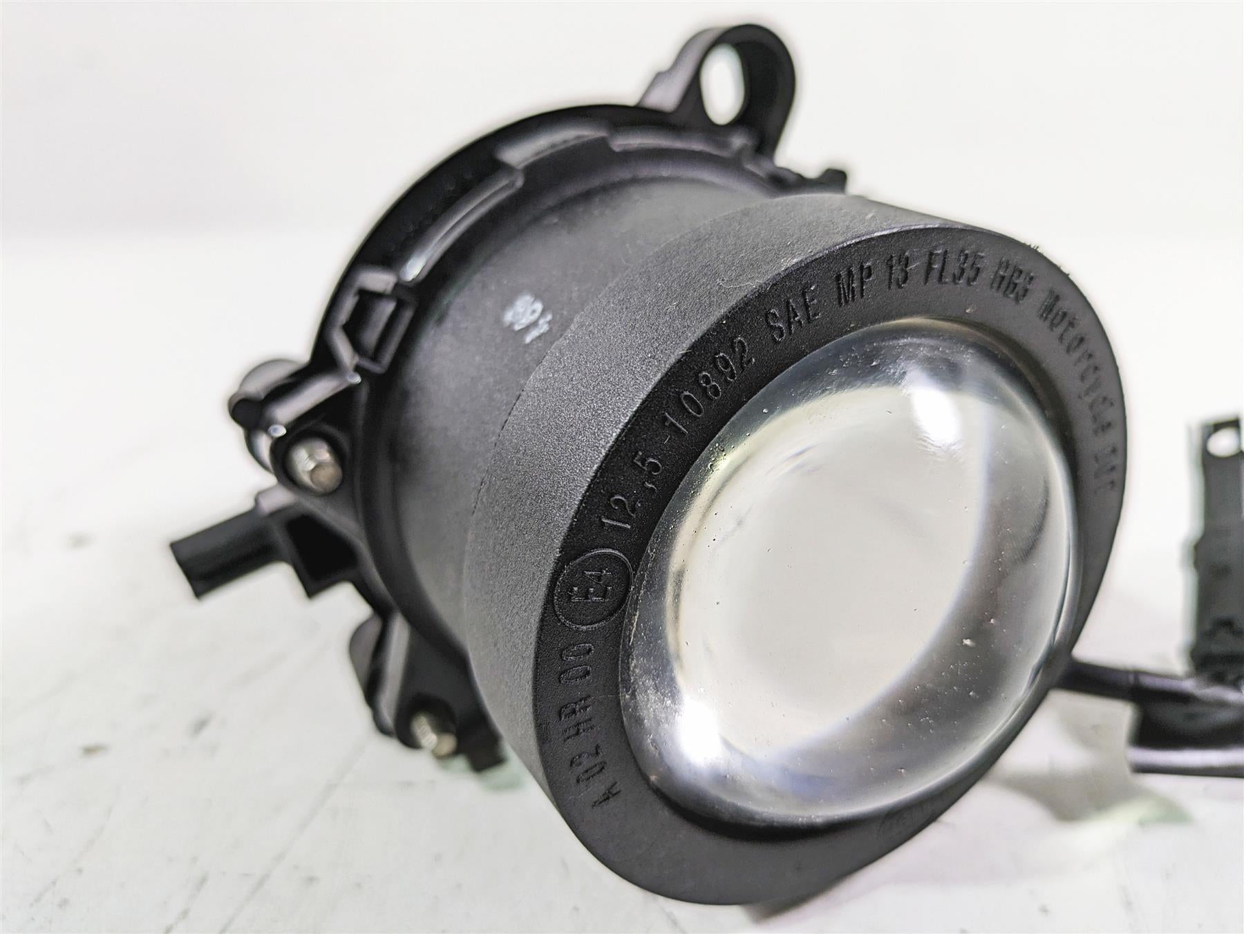 2017 BMW S1000R K47 Left Headlight High Beam Head Lamp Lens 63128545636 {{ shop.shopifyCountryName }} - Mototech271