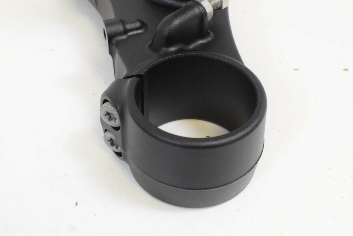 2015 KTM 1290 Super Duke R Lower Triple Tree Steering Yoke Clamp 6130103202933S {{ shop.shopifyCountryName }} - Mototech271