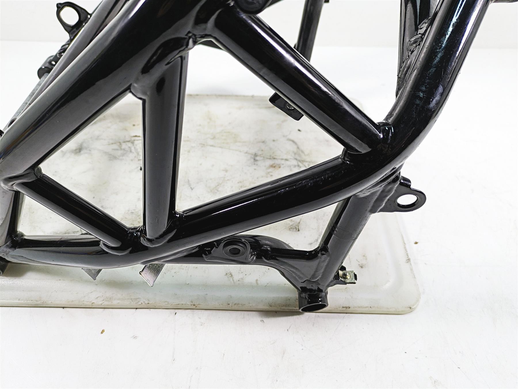 2017 Mv Agusta Dragster 800 Straight Main Frame Chassis With Clean California Title 80A0B6617 80B0B6617 {{ shop.shopifyCountryName }} - Mototech271