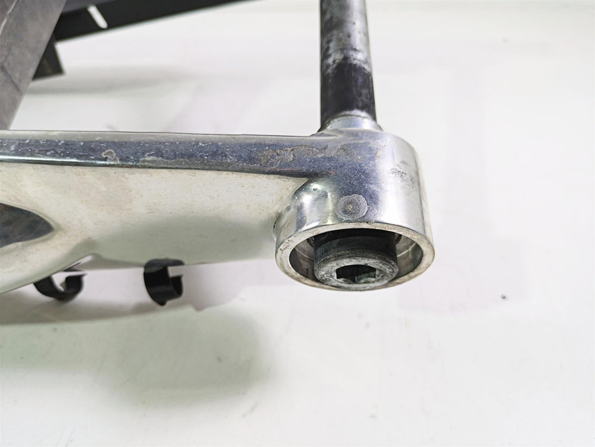 2006 Harley VRSCR Street V-Rod Rear Swingarm & Guards 48372-05 {{ shop.shopifyCountryName }} - Mototech271