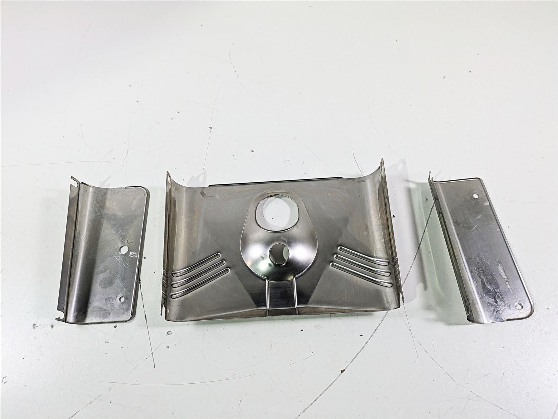 2004 Harley Softail FLSTF Fat Boy Headlight Fork Tube Cover Set 67808-86 {{ shop.shopifyCountryName }} - Mototech271
