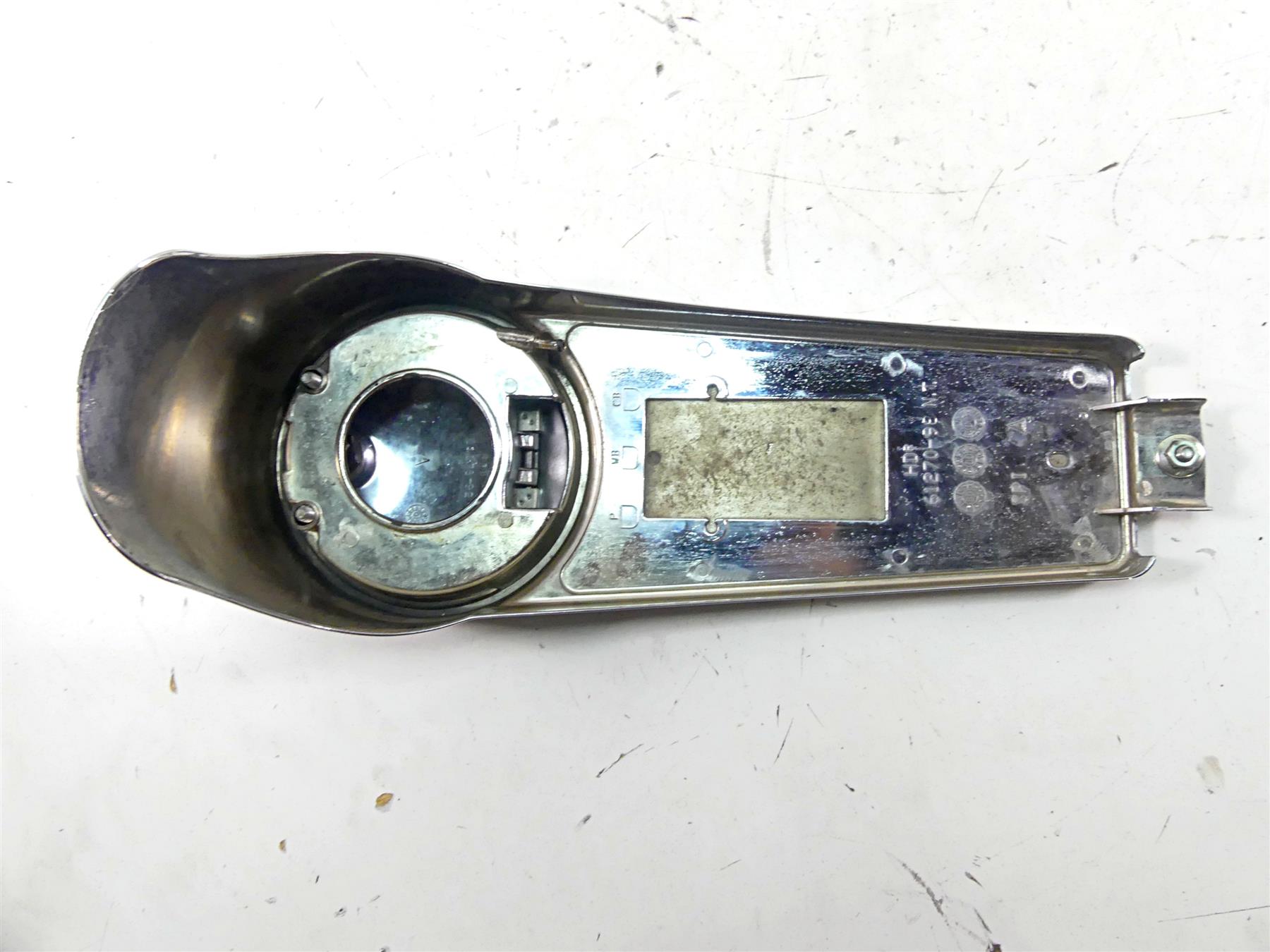 2002 Harley Touring FLHTC Electra Glide Fuel Gas Petrol Tank Dash Cover 61270-98 {{ shop.shopifyCountryName }} - Mototech271