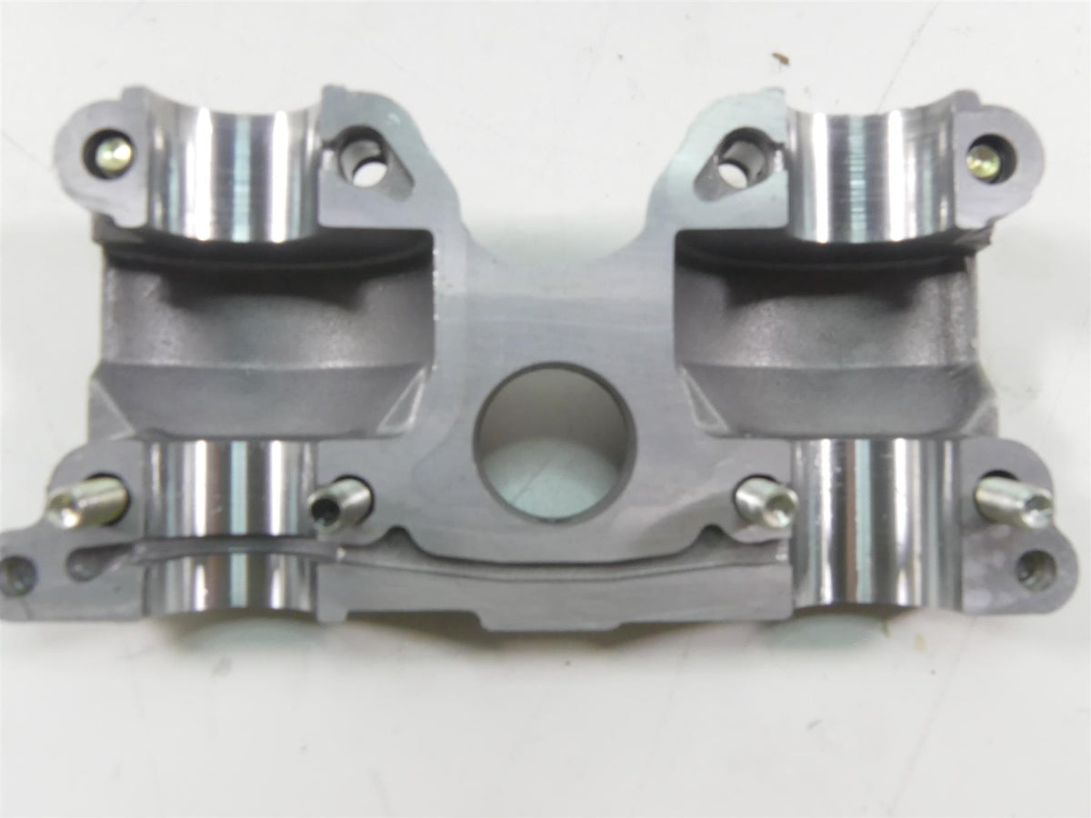2004 Aprilia RSV1000 R Mille Front Cylinderhead Cylinder Head AP0613465 {{ shop.shopifyCountryName }} - Mototech271