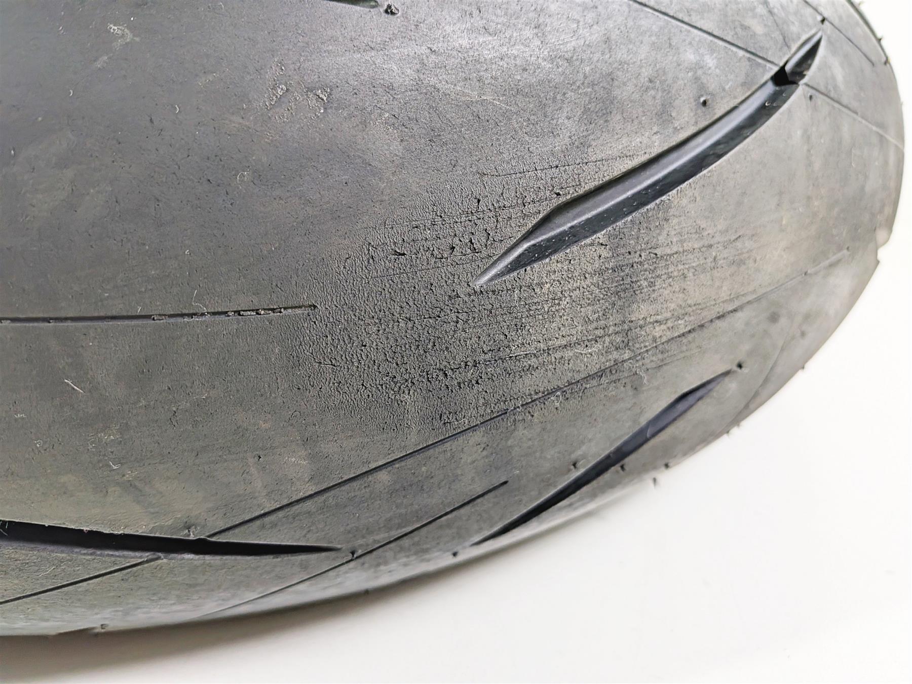Used Motorcycle Rear Tire Dunlop Sportmax Roadsport 2 200/55-R17 78W DOT5124 636541-Mototech271