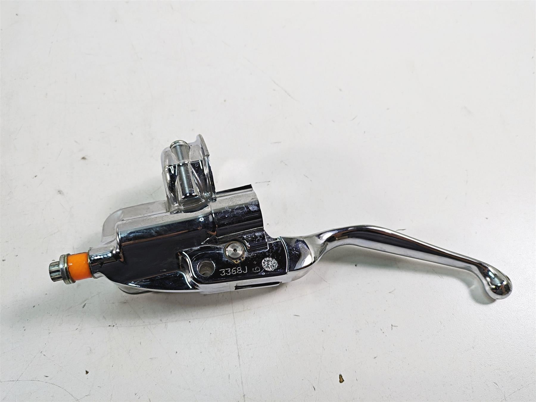 2009 Harley Dyna FXDFSE CVO Fat Bob Front Brake Master Cylinder 11/16" 42057-09A {{ shop.shopifyCountryName }} - Mototech271