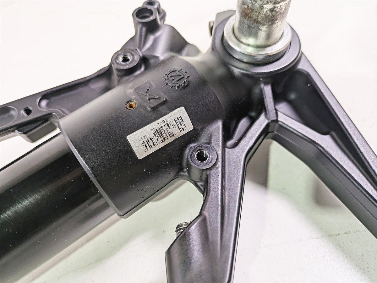 2013 Ducati Hypermotard 821 SP Straight Front Forks Triple Tree Set 34420531C {{ shop.shopifyCountryName }} - Mototech271